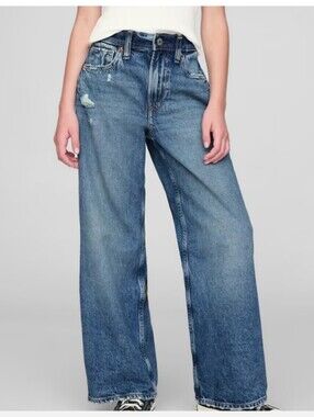 NWT GAP Kids Wide-Leg Distressed Blue Jeans - Size 8